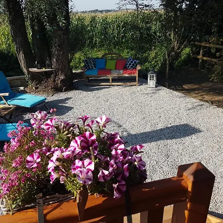 La Roulotte Du Pinleu 4*